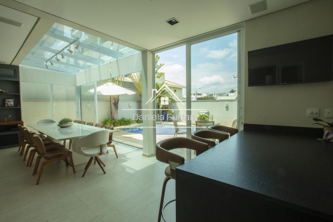 Imagem Casa de Condomínio com 3 Quartos à Venda, 321 m² em Condomínio Mont Blanc - Sorocaba Imagem Casa de Condomínio com 3 Quartos à Venda, 321 m² em Condomínio Mont Blanc - Sorocaba
