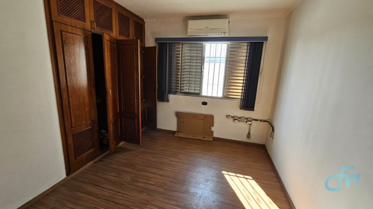 Imagem Terreno à Venda, 480 m² em Vila Lavínia - Mogi Das Cruzes Imagem Terreno à Venda, 480 m² em Vila Lavínia - Mogi Das Cruzes