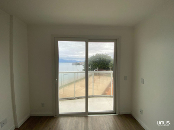Imagem Apartamento com 3 Quartos à Venda, 263 m² em Coqueiros - Florianópolis Imagem Apartamento com 3 Quartos à Venda, 263 m² em Coqueiros - Florianópolis
