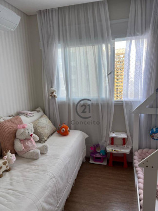 Imagem Apartamento com 2 Quartos à Venda, 75 m² em Centro - Florianópolis
