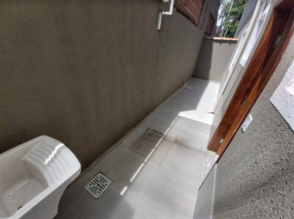 Imagem Casa com 2 Quartos à Venda, 42 m² em Jardim Melvi - Praia Grande Imagem Casa com 2 Quartos à Venda, 42 m² em Jardim Melvi - Praia Grande