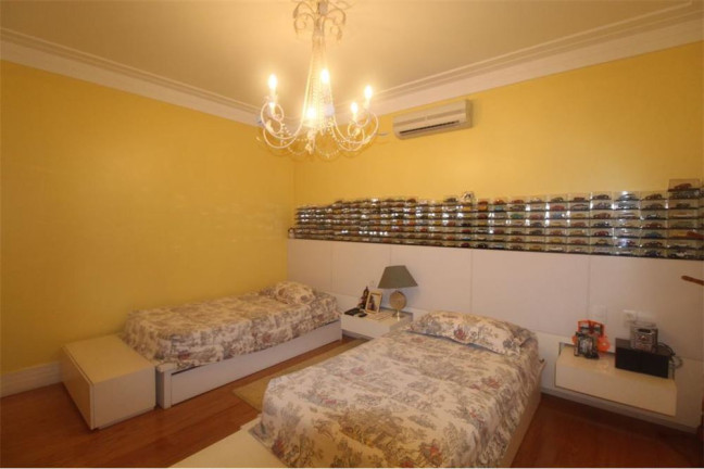 Imagem Casa com 8 Quartos à Venda, 1.362 m² em Chácaras Alpina - Valinhos Imagem Casa com 8 Quartos à Venda, 1.362 m² em Chácaras Alpina - Valinhos
