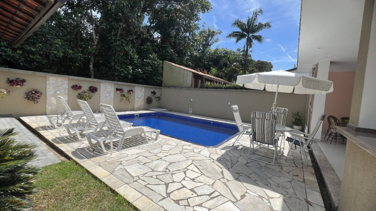 Imagem Casa com 4 Quartos à Venda, 245 m² em Riviera De São Lourenço - Bertioga Imagem Casa com 4 Quartos à Venda, 245 m² em Riviera De São Lourenço - Bertioga