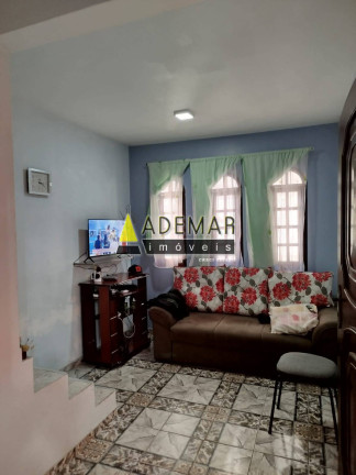 Casa com 3 Quartos à Venda,  em Serraria - Diadema