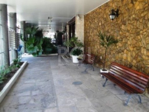 Imagem Imóvel com 2 Quartos à Venda, em Menino Deus - Porto Alegre Imagem Imóvel com 2 Quartos à Venda, em Menino Deus - Porto Alegre