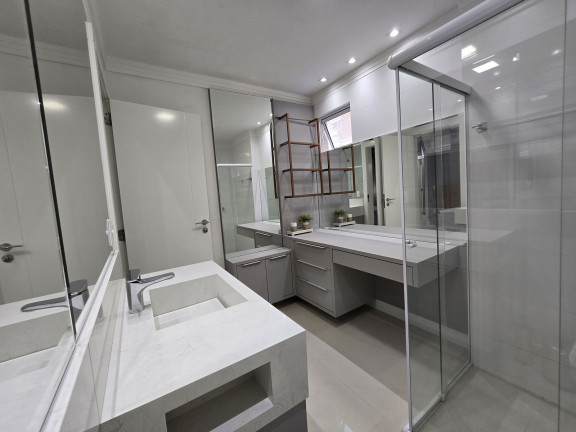 Imagem Apartamento com 3 Quartos à Venda, 137 m² em Meia Praia - Itapema Imagem Apartamento com 3 Quartos à Venda, 137 m² em Meia Praia - Itapema