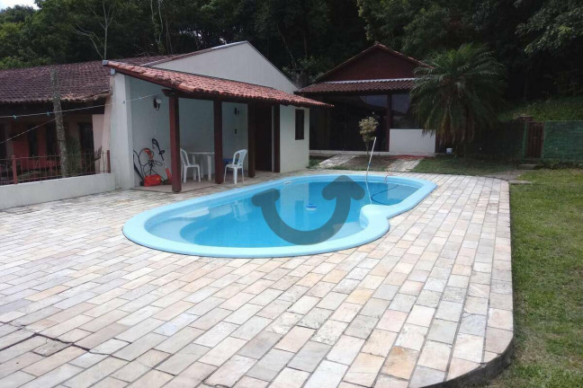 Imagem Casa com 3 Quartos à Venda, 230 m² em Santo Inácio - Santa Cruz Do Sul Imagem Casa com 3 Quartos à Venda, 230 m² em Santo Inácio - Santa Cruz Do Sul