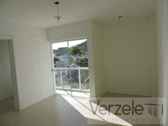 Imagem Casa com 3 Quartos à Venda, 175 m² em Praia Dos Amores - Balneário Camboriú Imagem Casa com 3 Quartos à Venda, 175 m² em Praia Dos Amores - Balneário Camboriú
