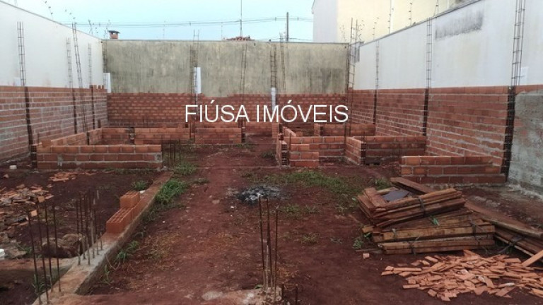 Imagem Casa com 3 Quartos à Venda, em Jardim Grande Aliança - Sertãozinho Imagem Casa com 3 Quartos à Venda, em Jardim Grande Aliança - Sertãozinho