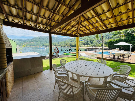 Casa com 6 Quartos à Venda, 700 m² em Portogalo - Angra Dos Reis