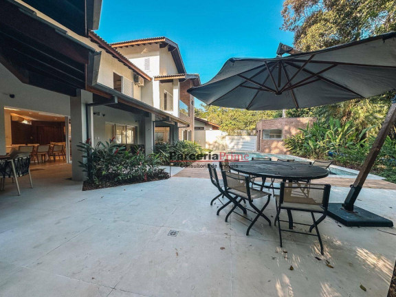 Imagem Casa com 5 Quartos à Venda, 401 m² em Riviera Módulo 19 - Bertioga Imagem Casa com 5 Quartos à Venda, 401 m² em Riviera Módulo 19 - Bertioga