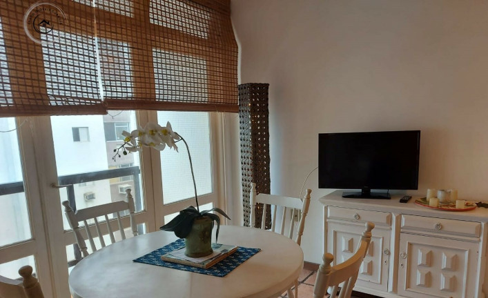 Imagem Apartamento com 2 Quartos para Alugar ou Temporada, 95 m² em Pitangueiras - Guarujá Imagem Apartamento com 2 Quartos para Alugar ou Temporada, 95 m² em Pitangueiras - Guarujá
