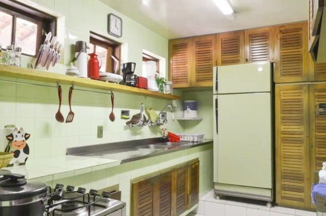 Imagem Casa com 3 Quartos à Venda, 200 m² em Prata Dos Aredes - Teresópolis Imagem Casa com 3 Quartos à Venda, 200 m² em Prata Dos Aredes - Teresópolis