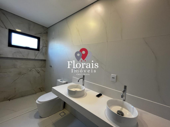 Imagem Casa com 3 Quartos à Venda, 174 m² em Florais Do Parque - Cuiabá Imagem Casa com 3 Quartos à Venda, 174 m² em Florais Do Parque - Cuiabá