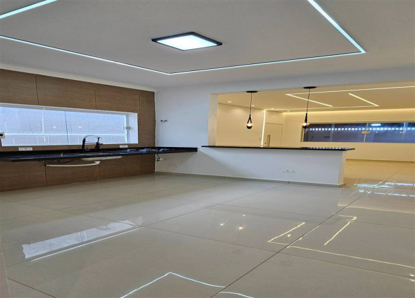 Casa com 3 Quartos à Venda, 88 m² em Caiçara - Praia Grande
