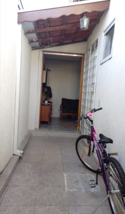 Imagem Casa com 4 Quartos à Venda, 160 m² em Vila Jaboticabeira - Taubaté