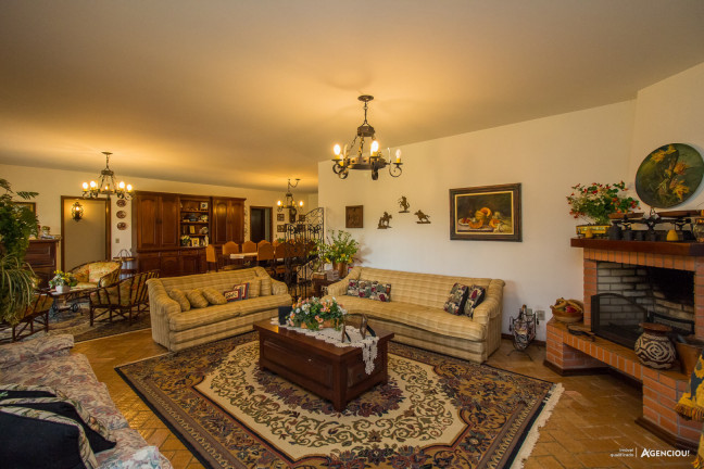 Imagem Casa com 5 Quartos à Venda, 207.606 m² em Tarumã - Viamão