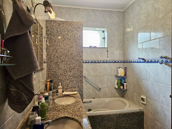 Imagem Casa com 3 Quartos à Venda, 1.118 m² em Vila Santista - Atibaia Imagem Casa com 3 Quartos à Venda, 1.118 m² em Vila Santista - Atibaia