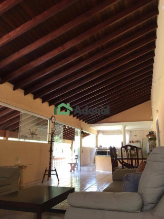 Imagem Chácara com 3 Quartos à Venda, 227 m² em Estância Figueira Branca - Campo Limpo Paulista Imagem Chácara com 3 Quartos à Venda, 227 m² em Estância Figueira Branca - Campo Limpo Paulista