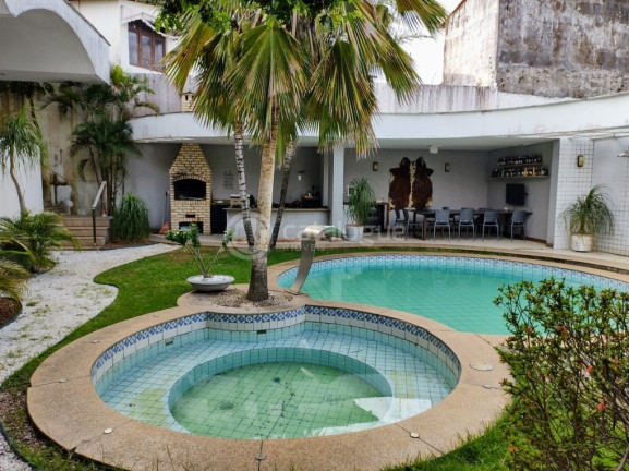 Imagem Casa com 5 Quartos à Venda, 900 m² em Candelária - Natal