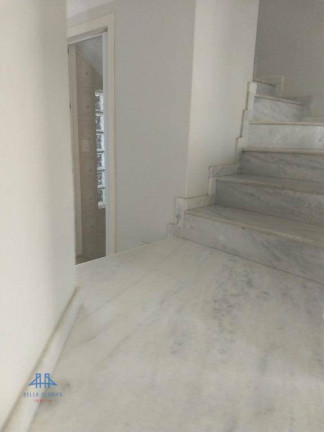 Imagem Casa com 3 Quartos à Venda, 250 m² em Carianos - Florianópolis