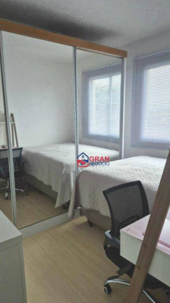 Imagem Apartamento com 3 Quartos à Venda, 81 m² em Vila Yara - Colombo