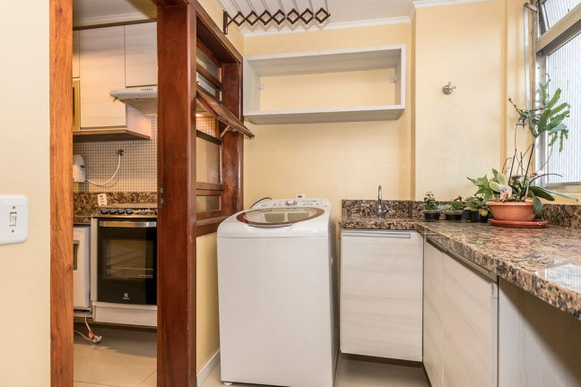 Imagem Apartamento com 3 Quartos à Venda, 105 m² em Rio Branco - Porto Alegre
