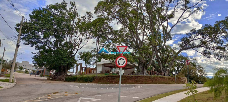 Imagem Terreno à Venda, 370 m² em Jardim Celeste - Jundiaí Imagem Terreno à Venda, 370 m² em Jardim Celeste - Jundiaí