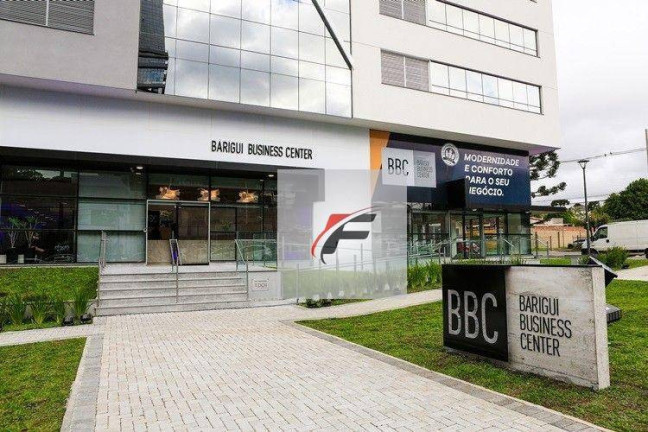 Sala Comercial à Venda, 321 m² em Seminário - Curitiba