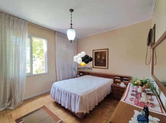 Imagem Casa com 3 Quartos à Venda, 155 m² em Vila Ipiranga - Porto Alegre