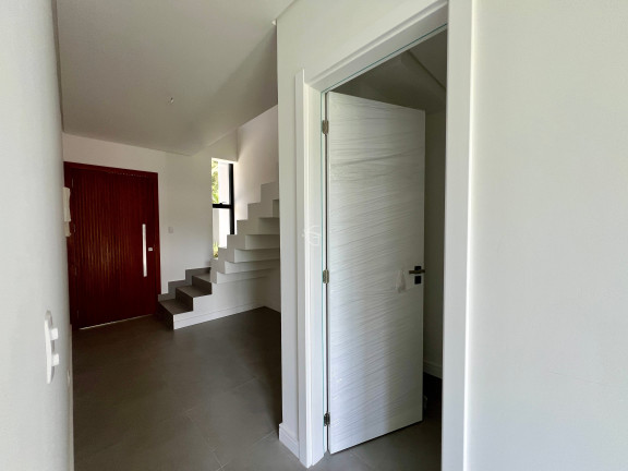 Imagem Sobrado com 3 Quartos à Venda, 163 m² em Glória - Joinville