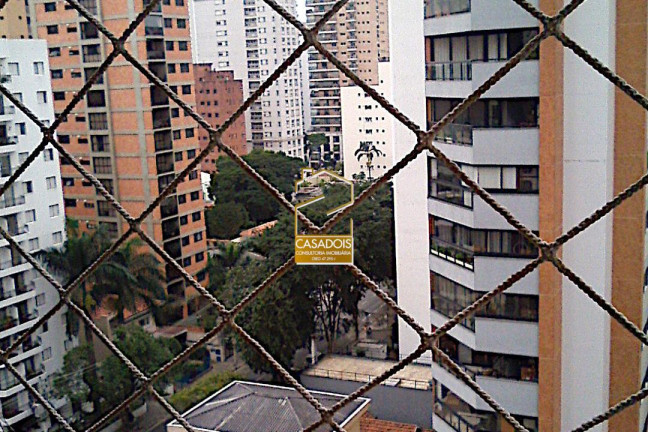 Imagem Apartamento com 3 Quartos à Venda, 130 m² em Moema - São Paulo