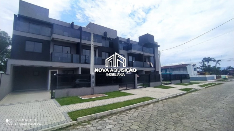 Imagem Sobrado com 3 Quartos à Venda, 142 m² em Gaivotas - Matinhos Imagem Sobrado com 3 Quartos à Venda, 142 m² em Gaivotas - Matinhos