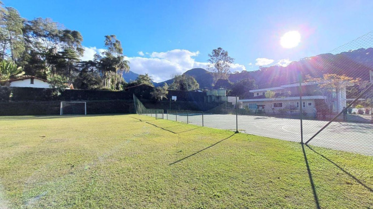 Imagem Casa com 4 Quartos à Venda, 851 m² em Quebra Frascos - Teresópolis