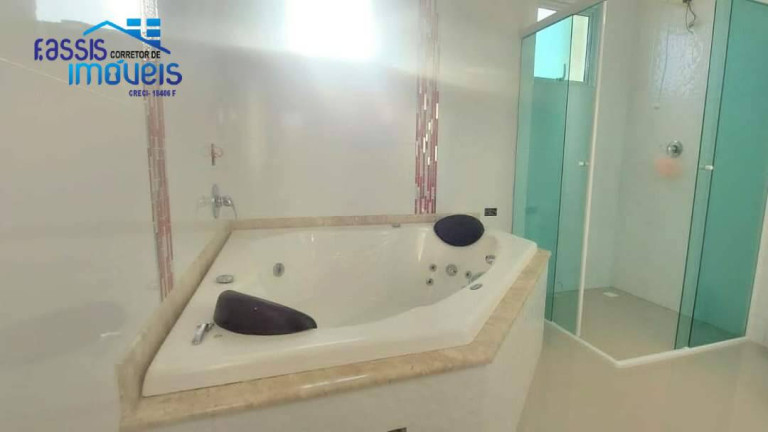 Imagem Casa com 3 Quartos à Venda, em Emiliano Perneta - Pinhais Imagem Casa com 3 Quartos à Venda, em Emiliano Perneta - Pinhais