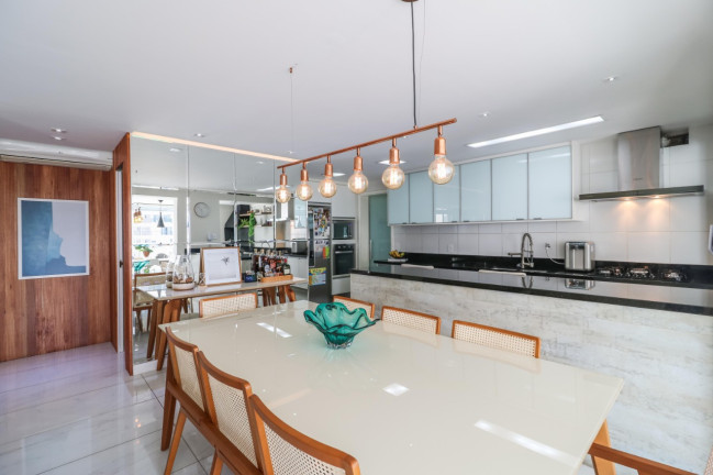 Imagem Imóvel com 3 Quartos à Venda, 109 m² em Vila Andrade - São Paulo