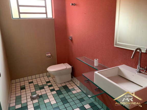 Imagem Sobrado com 4 Quartos à Venda, 280 m² em Vila Madalena - São Paulo Imagem Sobrado com 4 Quartos à Venda, 280 m² em Vila Madalena - São Paulo