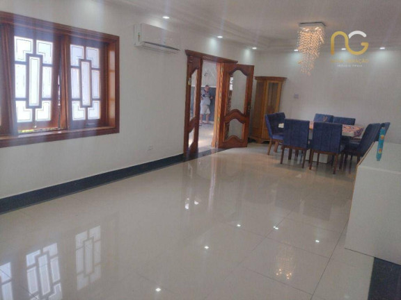 Imagem Casa com 3 Quartos à Venda, 160 m² em Canto Do Forte - Praia Grande Imagem Casa com 3 Quartos à Venda, 160 m² em Canto Do Forte - Praia Grande