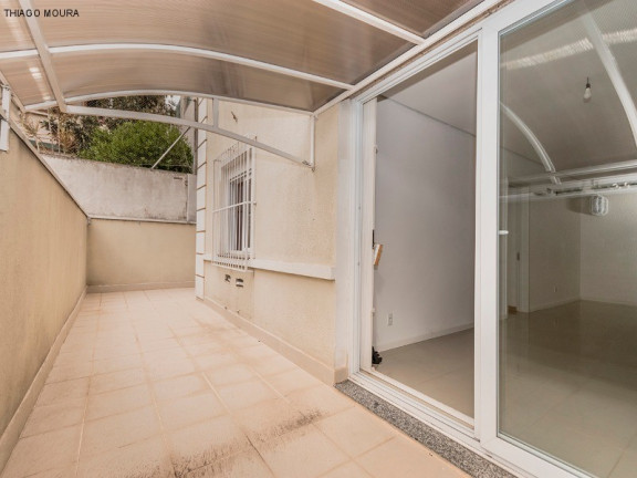 Imagem Imóvel com 2 Quartos à Venda, 156 m² em Jardim Itu - Porto Alegre Imagem Imóvel com 2 Quartos à Venda, 156 m² em Jardim Itu - Porto Alegre