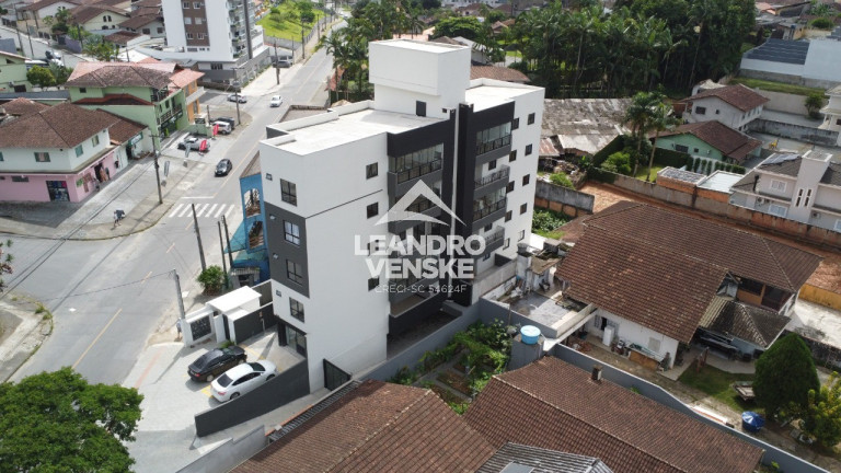 Apartamento com 3 Quartos à Venda, 92 m² em Costa E Silva - Joinville