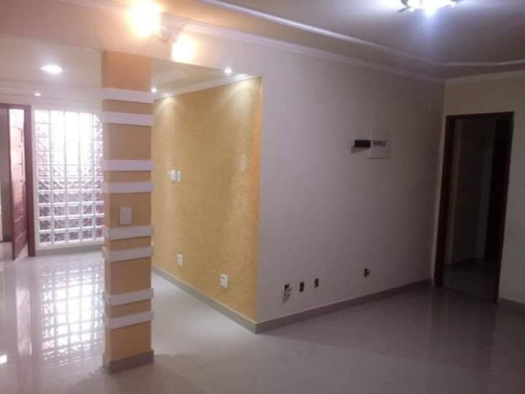 Casa com 4 Quartos para Alugar, 212 m² em Centro - São Pedro Da Aldeia