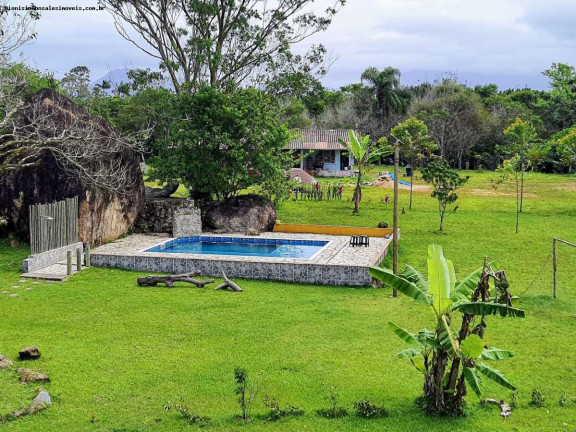 Imagem Chácara com 6 Quartos à Venda, 350 m² em Jardim Somar - Peruíbe Imagem Chácara com 6 Quartos à Venda, 350 m² em Jardim Somar - Peruíbe