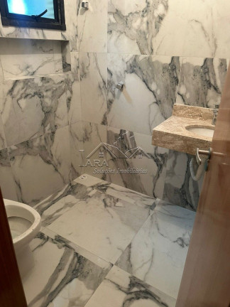 Imagem Sobrado com 3 Quartos à Venda, em Penha De França - São Paulo Imagem Sobrado com 3 Quartos à Venda, em Penha De França - São Paulo