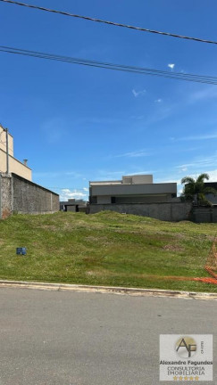 Imóvel à Venda, 300 m² em Jardins Bolonha - Senador Canedo