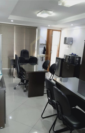 Sala Comercial à Venda, 27 m² em Centro - Santo André
