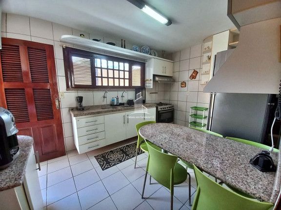Imagem Casa de Condomínio com 4 Quartos à Venda, 200 m² em Sapiranga - Fortaleza Imagem Casa de Condomínio com 4 Quartos à Venda, 200 m² em Sapiranga - Fortaleza