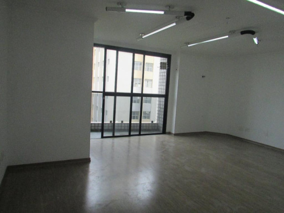 Sala Comercial à Venda, 70 m² em Jardim - Santo André