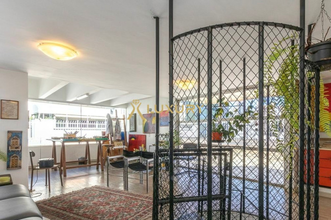 Imagem Imóvel com 4 Quartos à Venda, 500 m² em Santo Antônio - Belo Horizonte