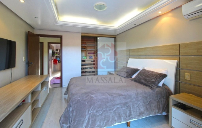 Imagem Casa com 4 Quartos à Venda, 300 m² em Aberta Dos Morros - Porto Alegre Imagem Casa com 4 Quartos à Venda, 300 m² em Aberta Dos Morros - Porto Alegre