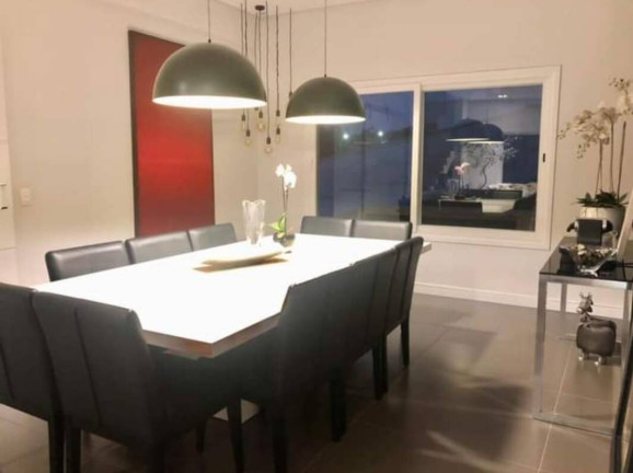Imagem Casa com 4 Quartos à Venda, 360 m² em Alphaville - Santana De Parnaíba Imagem Casa com 4 Quartos à Venda, 360 m² em Alphaville - Santana De Parnaíba